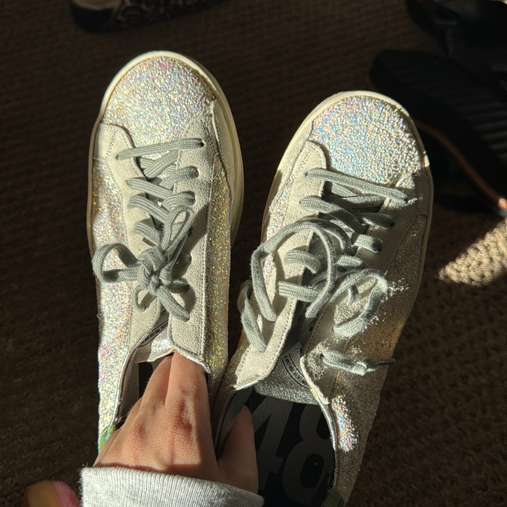 P448 Glitter Sneakers! 👟 ❤️‍🔥